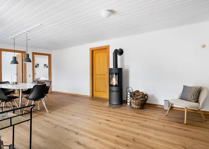 Hébergement de vacances 3 Bedroom Beautiful In Videbæk